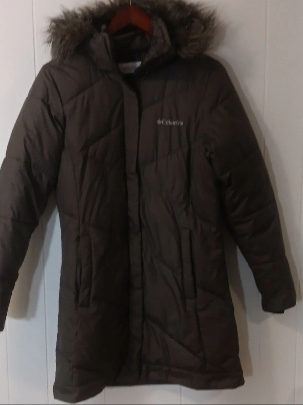 Columbia Girls' Brown Hooded Puffer Coat with Faux Fur Trim